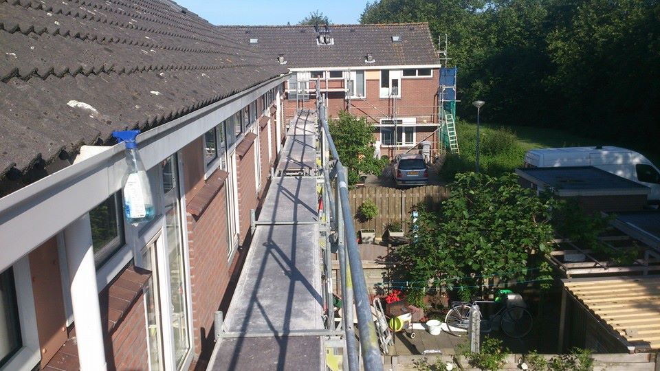 Kunststof/Aluminium/Hout